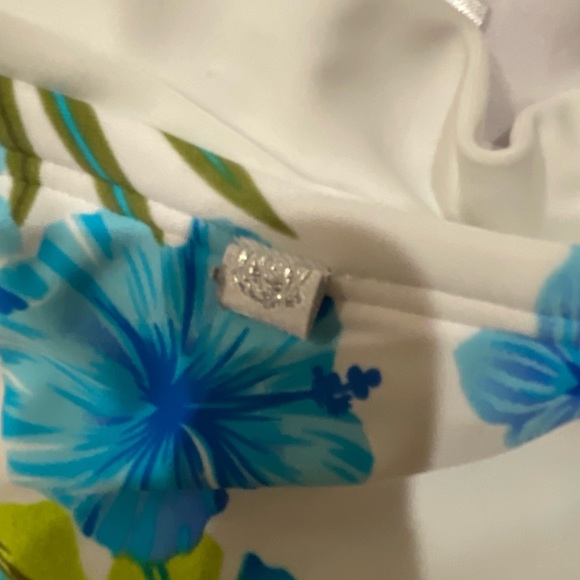 La Vie En Rose Swim Suit Tankini Size Medium Top & XL Bottoms **Read Descrip** - Picture 3 of 9